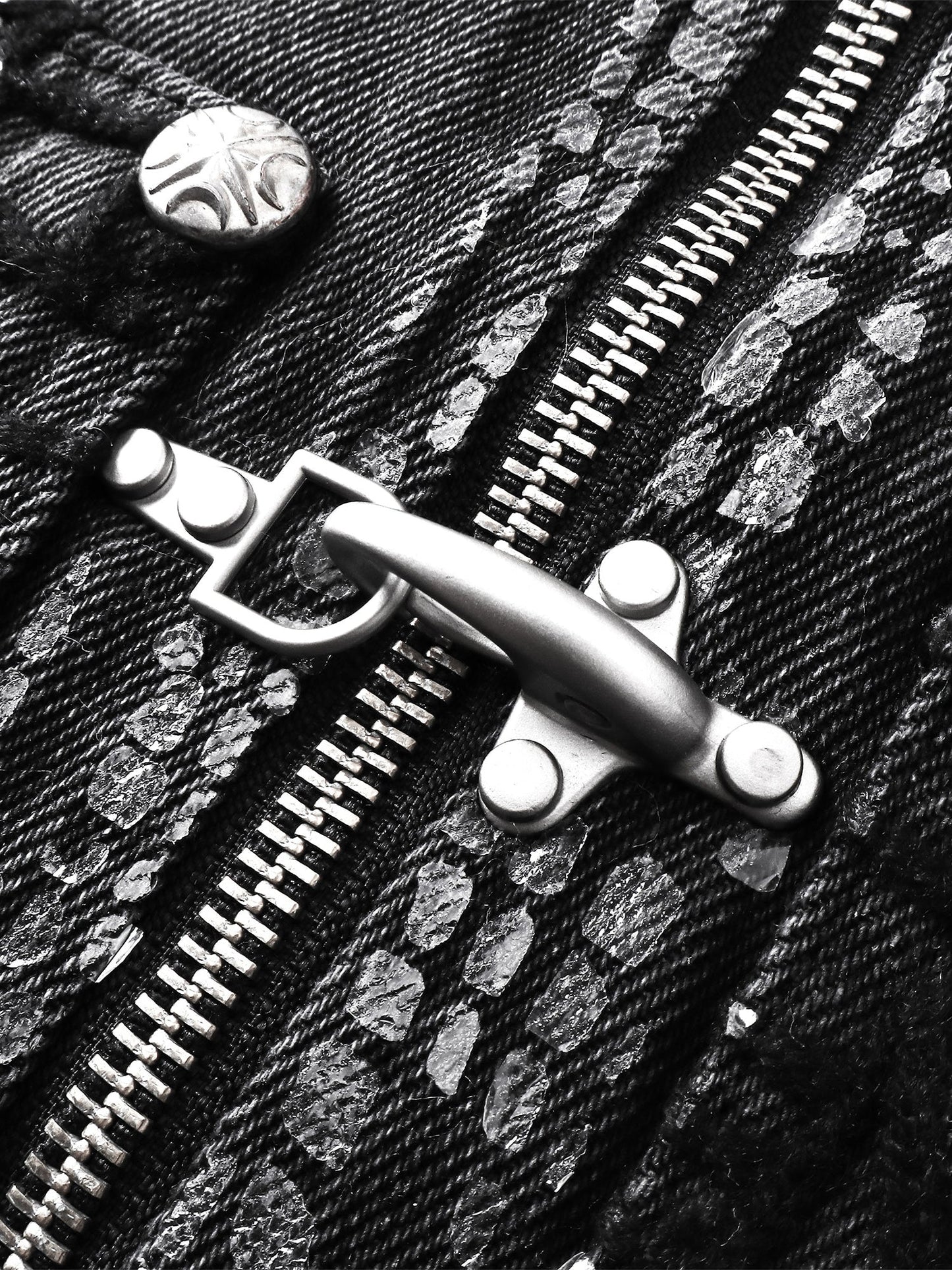 LUMINOUS DAWN FRINGED DENIM HOODEDVEST