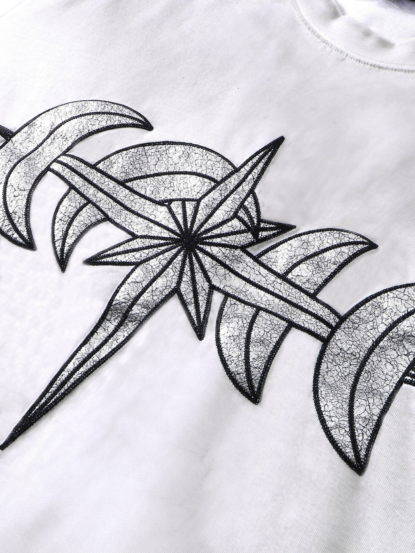 LUMINOUS NIGHT LEATHER PATCH S/S TEE