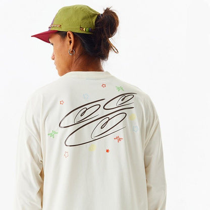 LONG SLEEVE HEART LOGO BACK GRAPHIC TEE