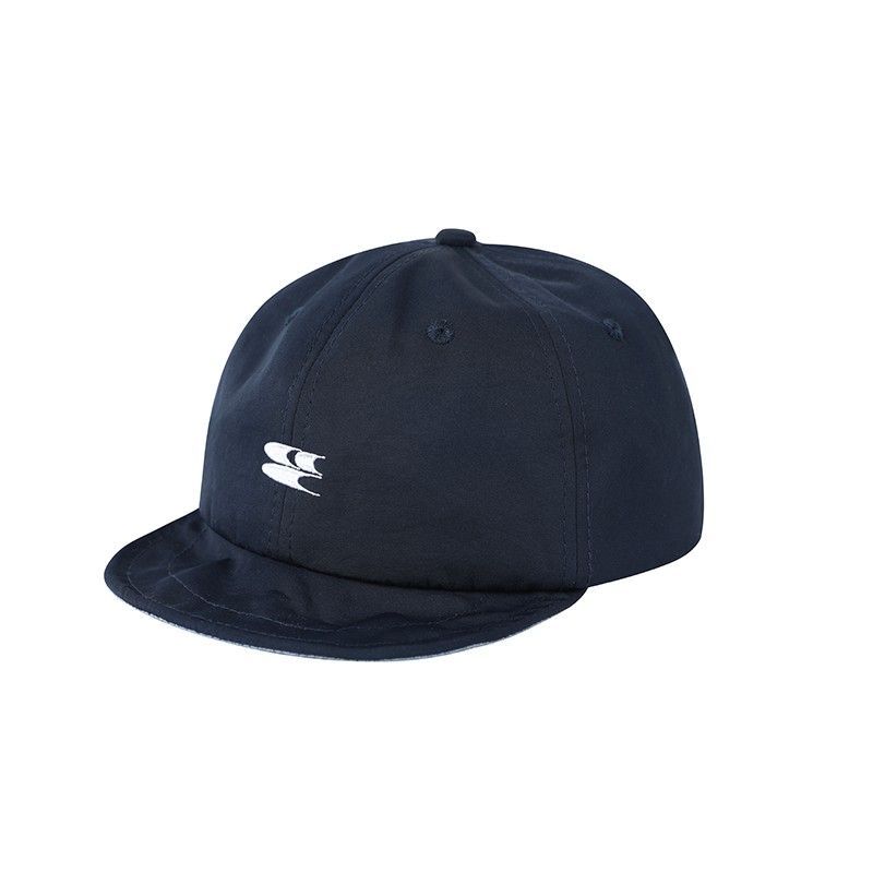 FLAT BRIM BASEBALL HAT WITH CARABINER