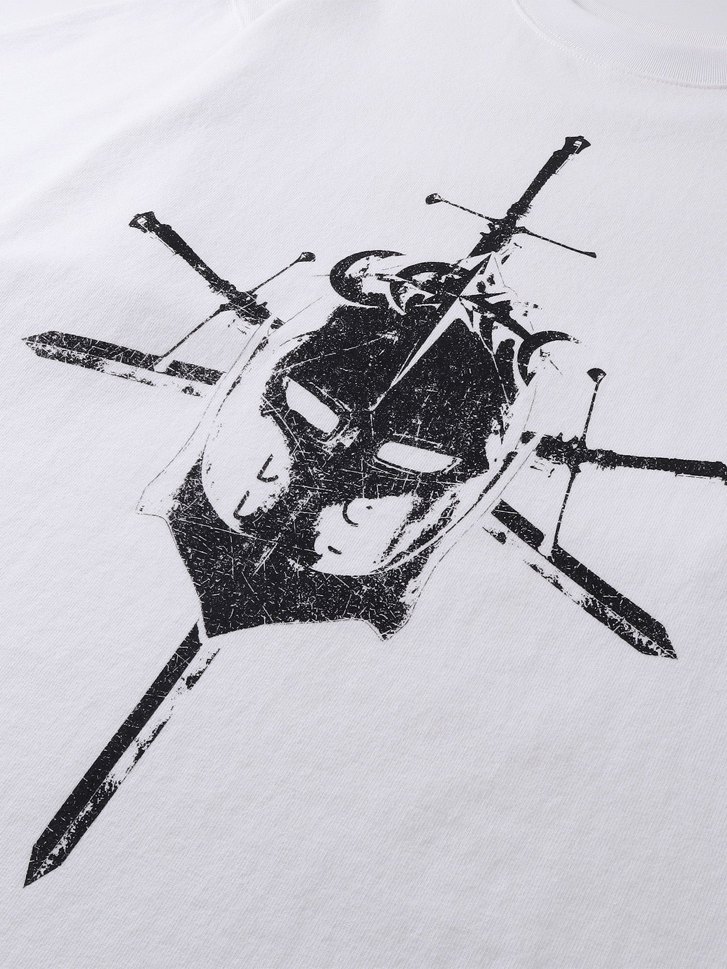 LUMINOUS DAWN KNIGHT & SWORD S/S TEE