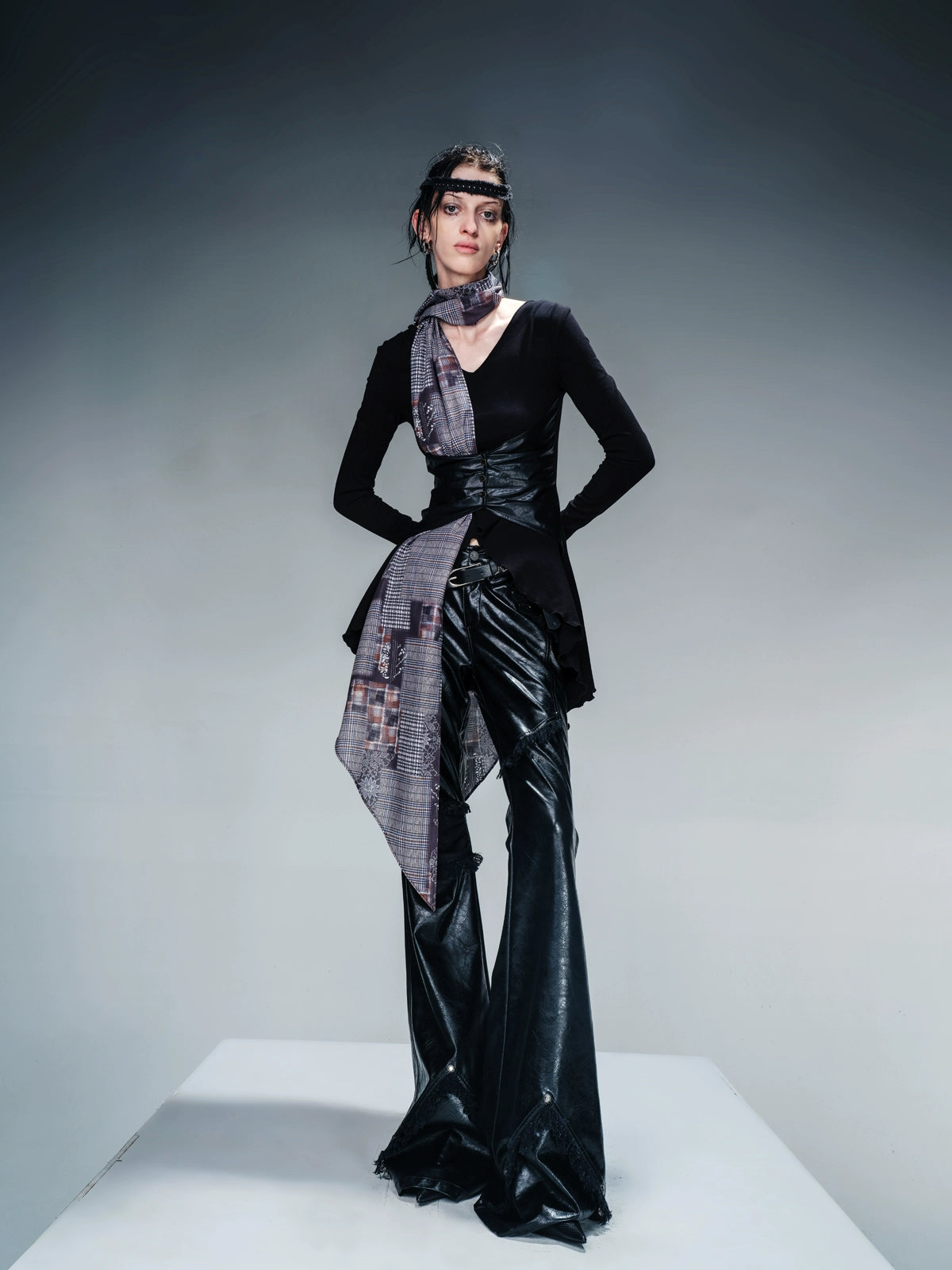 L/S TOP WITH LEATHER CORSET AND SCARF