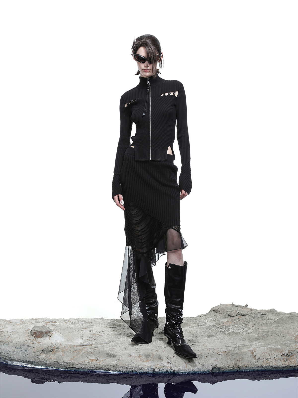 KNITTED CARDIGAN WITH BEADED SLITS