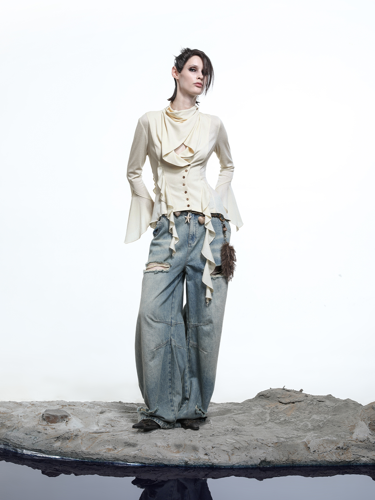 FLARED BLOUSE WITH RUFFLES