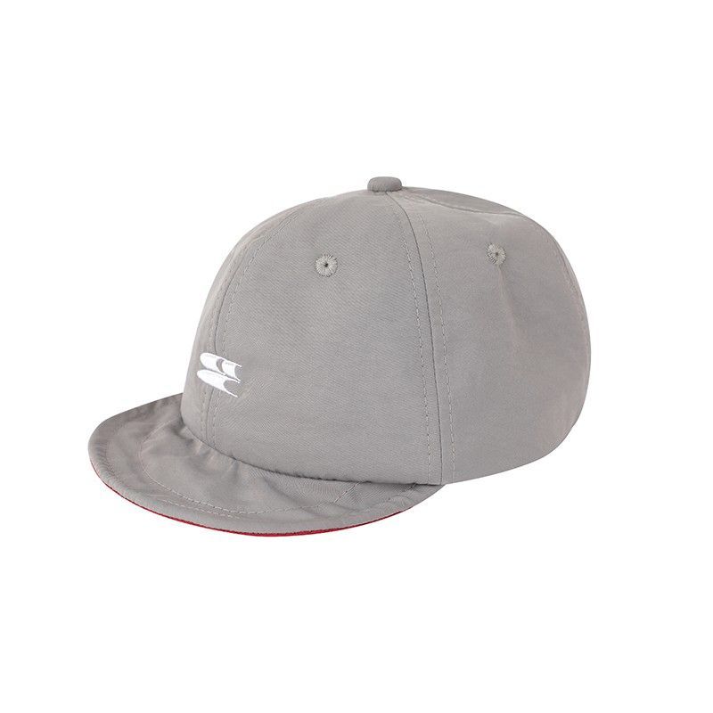 FLAT BRIM BASEBALL HAT WITH CARABINER